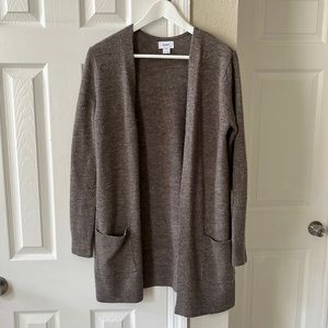 Old Navy cardigan size XS color mushroom